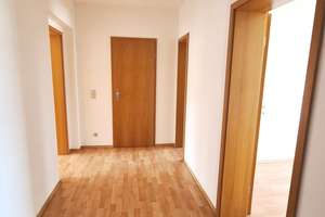 Attraktive 2-Raum-Wohnung mit Einbauküche in einem sanierten Gründerzeithaus, zentrumsnah in Chemnit – Gießerstraße 53, 9130 Sonnenberg, Chemnitz – Vorschaubild 12