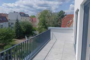 Neubau Erstbezug Penthouse-Wohnung 60 qm, Nord- & Südbalkon, Dusche + Badewanne, EBK