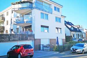 Nähe Uniklinik Bonn-Ippendorf: Modernisierte Drei-Zimmer-Mietwohnung mit großer Terrasse – Bonn – Vorschaubild 1