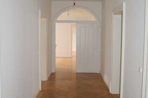 Großzügige 6-Zimmer-Wohnung in einem Gründerzeithaus in der Ludwigsvorstadt – Die vollständige Adresse der Immobilie erhältst du vom Anbieter., 80336 Sankt Paul, München – Vorschaubild 5