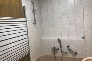 Sehr helle und ruhige 2-Zimmer-Wohnung mit EBK und Wintergarten in Regensburg ab 1.9. – Augsburger Straße 36e, 93051 Kumpfmühl-Ziegetsdorf-Neuprüll, Regensburg – Vorschaubild 7