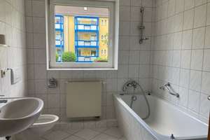 3 Zimmer im Erdgeschoß – Erzbergerstraße 7, 6847 West, Dessau-Roßlau – Vorschaubild 5