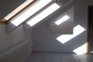 Helle Dachgeschoss-Wohnung in zentraler Lage von Dortmund-Hörde – 44263 Hörde (Ortsteil), Dortmund – Vorschaubild 8