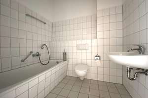 Geräumige 3 Zimmer-Wohnung mit Lift in MD-Stadtfeld zu vermieten – Große Diesdorfer Staße 237, 39108 Stadtfeld Ost, Magdeburg – Vorschaubild 9