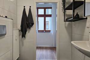 Mit Video: Kleine Terrassenwohnung im Innenhof mit Einbauküche – Sankt-Michael-Straße 5, 39112 Sudenburg, Magdeburg – Vorschaubild 11