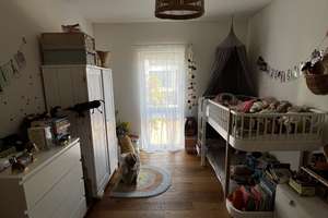 Ab Oct. Barrierefreie 3-Zimmer-Wohnung in Berlin-Lichtenberg – hochwertige Einbauküche, Parkettbode – Die vollständige Adresse der Immobilie erhältst du vom Anbieter., 10367 Lichtenberg (Ortsteil), Berlin – Vorschaubild 9