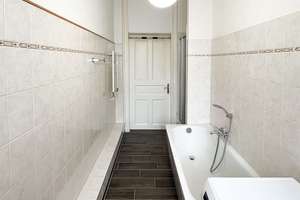 Leipzig, ruhige Zentrumslage! 130 m², 4 Zimmer, 2 Balkone! – Die vollständige Adresse der Immobilie erhältst du vom Anbieter., 4105 Zentrum-Nord, Leipzig – Vorschaubild 2
