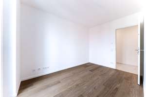 4-Zimmer-Penthouse mit drei Himmelsrichtungen und großem Süd-Balkon – Die vollständige Adresse der Immobilie erhältst du vom Anbieter., 81673 Josephsburg, München – Vorschaubild 14