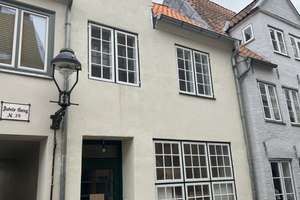 Provisionsfrei - renoviertes EFH in Lübeck Altstadt – Die vollständige Adresse der Immobilie erhältst du vom Anbieter., 23552 Innenstadt, Lübeck – Vorschaubild 2