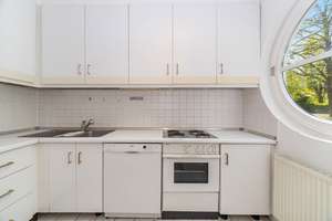 Helle 2,5-Zimmer-Erdgeschosswohnung mit großzügigem Garten – Die vollständige Adresse der Immobilie erhältst du vom Anbieter., 81476 Forstenried, München – Vorschaubild 9