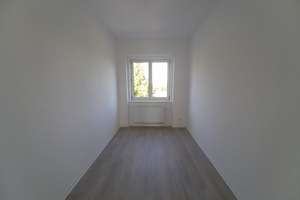 Eine 3 Raumwohnung mit Balkon - frisch renoviert! – Eibenstocker Str. 6, 1309 Gruna, Dresden – Vorschaubild 6