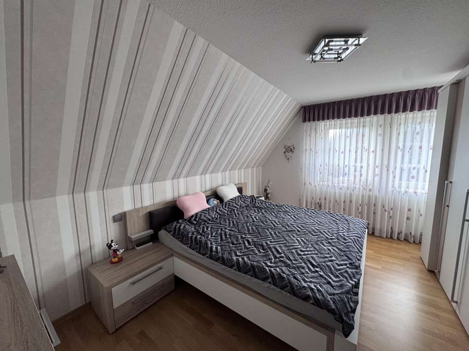 Schlafzimmer OG