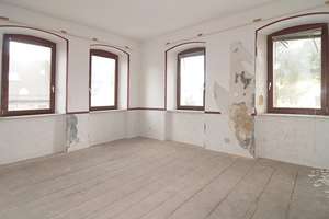 Entkernte Unternehmervilla mit viel Platz, aufteilbar oder Wohnen und Arbeiten unter einem Dach – Die vollständige Adresse der Immobilie erhältst du vom Anbieter., 95233 Helmbrechts – Vorschaubild 10