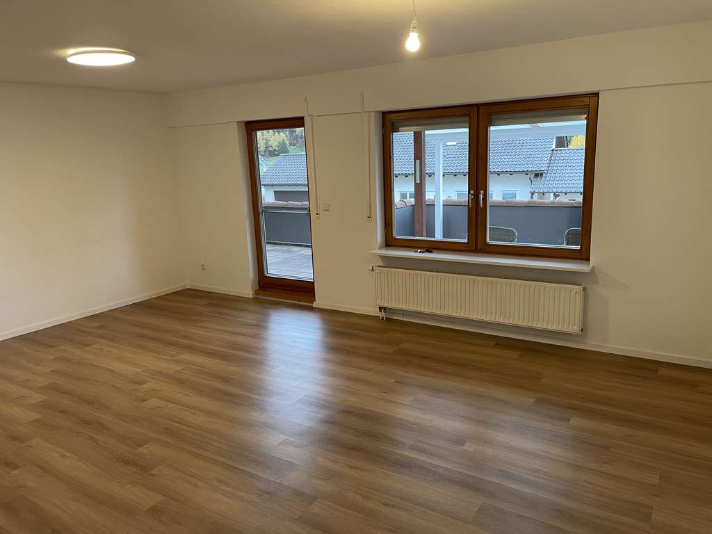 Charmante Erdgeschosswohnung mit toller Lammerberg-Aussicht