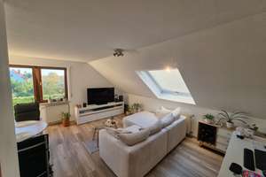 Würzburg-Versbach 3-Zimmer DG-Wohnung mit Balkon – 97078 Versbach, Würzburg – Vorschaubild 2