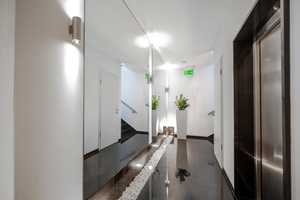 Elegantes Wohnen: Hochwertige 4-Zimmer-Wohnung mit direktem Liftzugang und luxuriösem Komfort – München – Vorschaubild 30