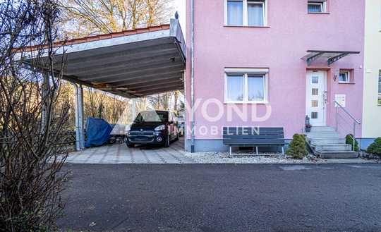 Dieses schöne Reihenendhaus 5,5 Zimmer mit Garten sucht Sie als neuen Eigentümer!