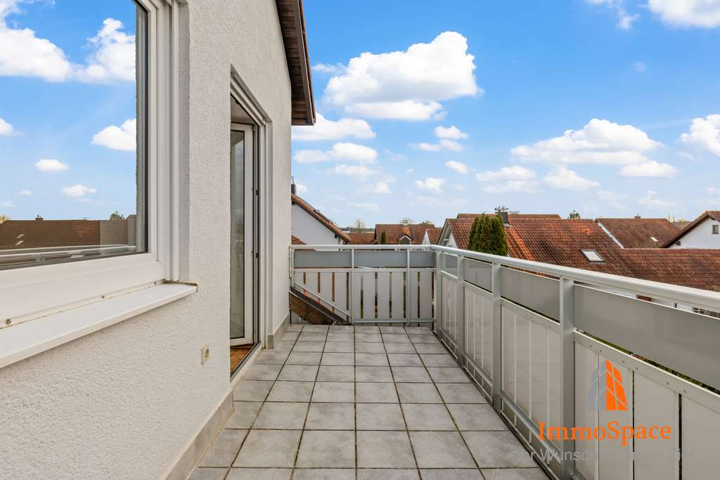 Immobilie in Thannhausen - IMMOSPACE *** Helle 2-Zimmer-Dachgeschosswohnung *** Balkon und Garage *** - Bild 3