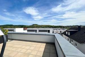 Wohlfühloase in Abstatt: Moderne Doppelhaushälfte mit viel Platz, Südbalkon und schönem Garten – Die vollständige Adresse der Immobilie erhältst du vom Anbieter., 74232 Abstatt – Vorschaubild 18