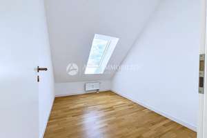 Dachgeschosswohnung mit Südbalkon: Stilvolle 2,5-Zimmer-Wohnung in Top-Zustand – Trützschlerstr. 12, 12487 Johannisthal, Berlin – Vorschaubild 16