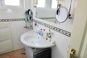 Ebenerdig plus Souterraint - Bungalow - Familienidyll -  Sonniger Garten rund ums Haus, Garage & Car – Die vollständige Adresse der Immobilie erhältst du vom Anbieter., 28327 Ellener Feld, Bremen – Vorschaubild 12