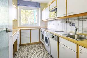 Außergewöhnliche 2-Balkon-Wohnung in Ludenberg/ Gerresheim! Circa 91 qm Wohnfreude!  – Die vollständige Adresse der Immobilie erhältst du vom Anbieter., 40625 Ludenberg, Düsseldorf – Vorschaubild 8