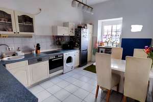 Helle Zwei-Zimmer-Wohnung in zentraler Lage – Die vollständige Adresse der Immobilie erhältst du vom Anbieter., 42653 Gräfrath, Solingen – Vorschaubild 2