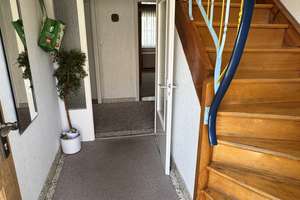 Einfamilienhaus mit Nebengebäuden – Die vollständige Adresse der Immobilie erhältst du vom Anbieter., 86668 Karlshuld – Vorschaubild 5