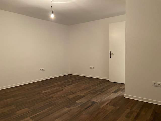 Immobilie in Erndtebrück - Großzügiges Wohnhaus in ruhiger Lage von Erndtebrück - Bild 3