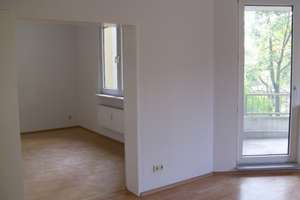 Geräumige 4-Zimmer-Wohnung in Charlottenburg, Berlin - MIT AUFZUG – Neue Kantstraße 22, 14057 Charlottenburg, Berlin – Vorschaubild 5