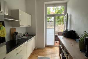 Sehr schön sanierte Wohnung mit zwei Balkonen, Dielenböden und Wohnküche in stilvollem Altbau! – 68169 Neckarstadt-West, Mannheim – Vorschaubild 2