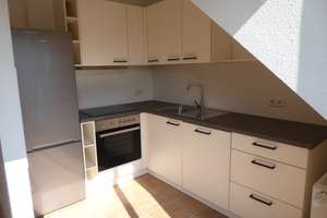 Hoch hinaus ins Dachgeschoss! - Schicke 2-Raum mit EBK und Balkon – Limbacher Str. 57, 9113 Kaßberg, Chemnitz – Vorschaubild 10