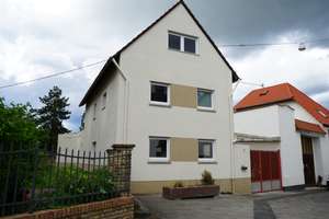 Freistehendes Einfamilienhaus – hochwertig kernsaniert & energetisch modernisiert – Die vollständige Adresse der Immobilie erhältst du vom Anbieter., 65205 Delkenheim, Wiesbaden – Vorschaubild 16