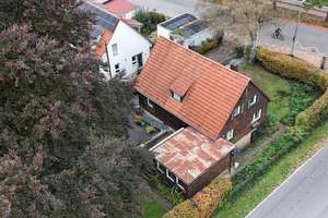 ..ein freistehendes Einfamilienhaus mit einem großen Garten in der Tübinger-Innenstadt.. – Die vollständige Adresse der Immobilie erhältst du vom Anbieter., 72072 Au/Unterer Wert, Tübingen – Vorschaubild 4