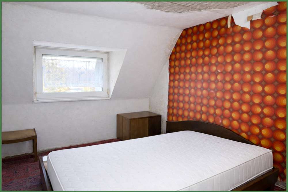 Immobilie in Burscheid - SANIERUNGSOBJEKT: DHH - Garagen - wohnliches Gartenhaus - in Burscheid - Hammerweg - Bild 11