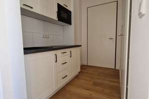 +++SANIERTES APARTEMENT MIT BALKON UND EBK+++