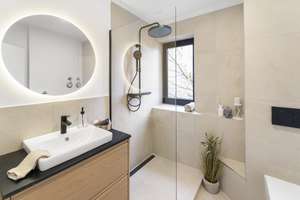 ***ERSTBEZUG NACH MODERNISIERUNG - 2,5-ZI.-WOHNUNG MIT XXL-BALKON & STELLPLATZ; ohne Provision