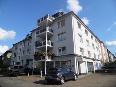 Moderne, renovierte Wohnung mit  Balkon in der Chemnitzer Strasse (1 Durchgangszimmer)