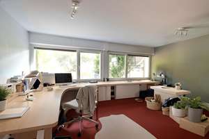 Architektonisch starkes, massives EFH mit 243 m² WFL, 1.018 m² Grund & Potential nahe Düsseldorf – Die vollständige Adresse der Immobilie erhältst du vom Anbieter., 47259 Huckingen, Duisburg – Vorschaubild 14