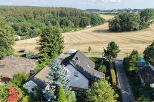 Ein Zuhause mit Herz – Äußerst gepflegtes Einfamilienhaus in beliebter Chemnitzer Wohnlage – Die vollständige Adresse der Immobilie erhältst du vom Anbieter., 9127 Adelsberg, Chemnitz – Vorschaubild 6