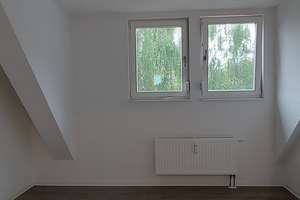 Schöne 3 Zimmer Wohnung in ruhiger Lage sucht neue Mieter! – Heinz-Bongartz-Str. 10, 1239 Lockwitz, Dresden – Vorschaubild 8