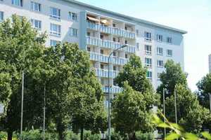 Schloßteich-Flair & Innenstadtkomfort – Ihre neue 2-Zimmer-Wohnung – Brückenstr. 16, 9111 Chemnitz – Vorschaubild 2