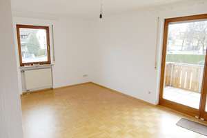 Helles ruhiges Eckhaus mit 5 Zimmern in Nürnberg, Tiergarten Mögeldorf – Die vollständige Adresse der Immobilie erhältst du vom Anbieter., 90480 Schmausenbuckstraße, Nürnberg – Vorschaubild 9
