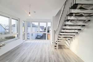 Moderne Maisonette-Wohnung mit top Ausstattung und 2 Balkonen in begehrter Lage von Bielefeld! – Die vollständige Adresse der Immobilie erhältst du vom Anbieter., 33659 Senne, Bielefeld – Vorschaubild 2