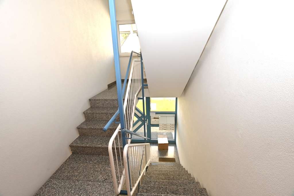 Immobilie in Wolpertswende - Sonnige Drei-Zimmer-Wohnung mit Balkon und zwei Stellplätzen - Bild 3