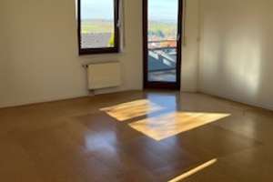  barrierefreie 4,5 Zimmer EG-Wohnung mit 2 Balkonen in Reutlingen-Gönningen – Gielsbergweg 6, 72770 Gönningen, Reutlingen – Vorschaubild 8
