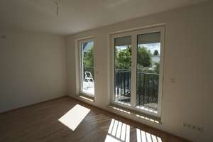 Gut geschnittene 2-Zimmer WHG mit großem Süd-West Balkon und Einbauküche in Untermenzing, München – Walter-Otto-Straße 17, 80997 Allach, München – Vorschaubild 6