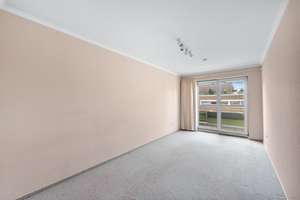 Sofort bezugsfrei: Helle 3-Zimmer-Wohnung mit Balkon, ca. 86 m² Wohnfläche und Duplex-Stellplatz – Die vollständige Adresse der Immobilie erhältst du vom Anbieter., 40629 Ludenberg, Düsseldorf – Vorschaubild 10