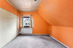 Großes Grundstück, großes Potential - Einfamilienhaus in Bremen-Rönnebeck – Die vollständige Adresse der Immobilie erhältst du vom Anbieter., 28777 Rönnebeck, Bremen – Vorschaubild 12