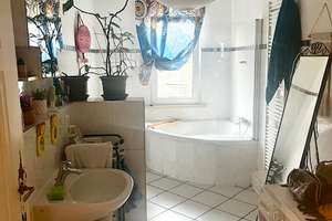 *Helle 4 Zi-DG- Altbauwohnung mit kl. Balkon, Zentrale Lage* – Schwalbacherstr. 57, 65187 Mitte, Wiesbaden – Vorschaubild 17